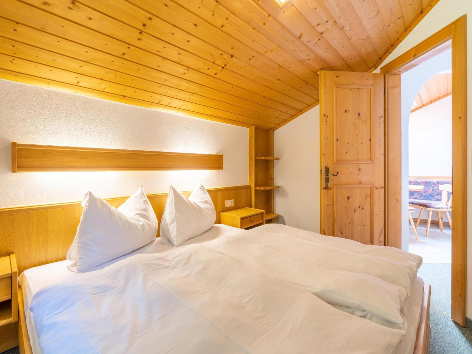 Beautiful Apartment In Mittersill With Balcony Экстерьер фото